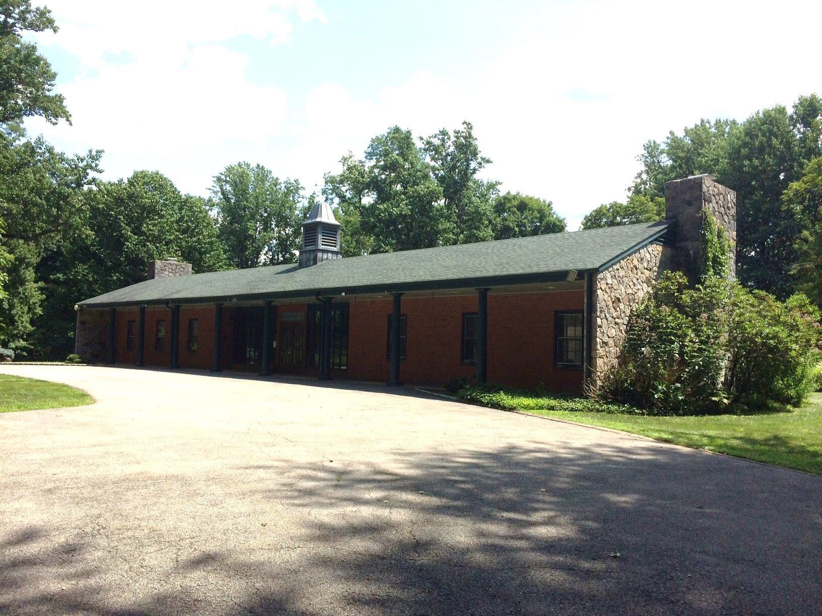 712 Kitchawan Rd, Ossining, NY for sale Primary Photo- Image 1 of 1