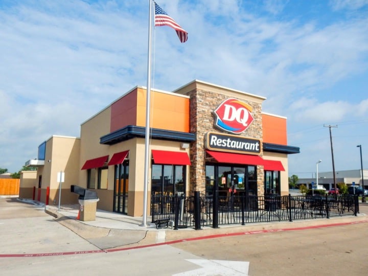 5441 Rufe Snow Dr, North Richland Hills, TX for lease - Primary Photo - Image 1 of 10