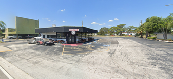 3090 34th St N, Saint Petersburg FL - Drive Through Restaurant