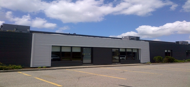 515 Dotzert Ct, Waterloo, ON for lease - Building Photo - Image 3 of 4