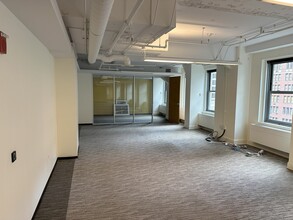 20 N Wacker Dr, Chicago, IL for lease Building Photo- Image 2 of 4