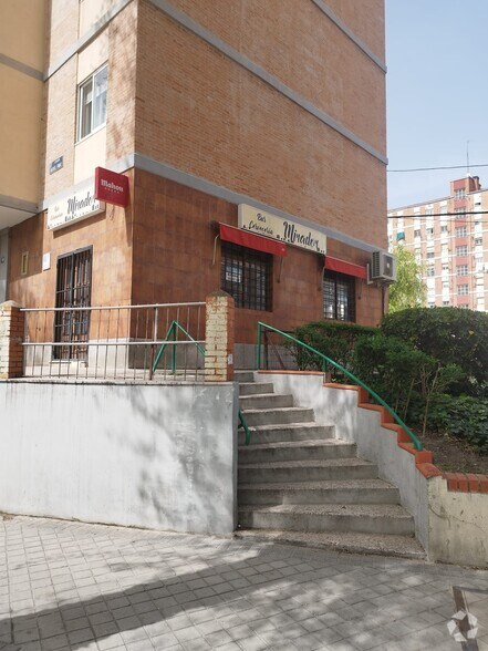 Retail in Madrid, Madrid for lease - Interior Photo - Image 1 of 1
