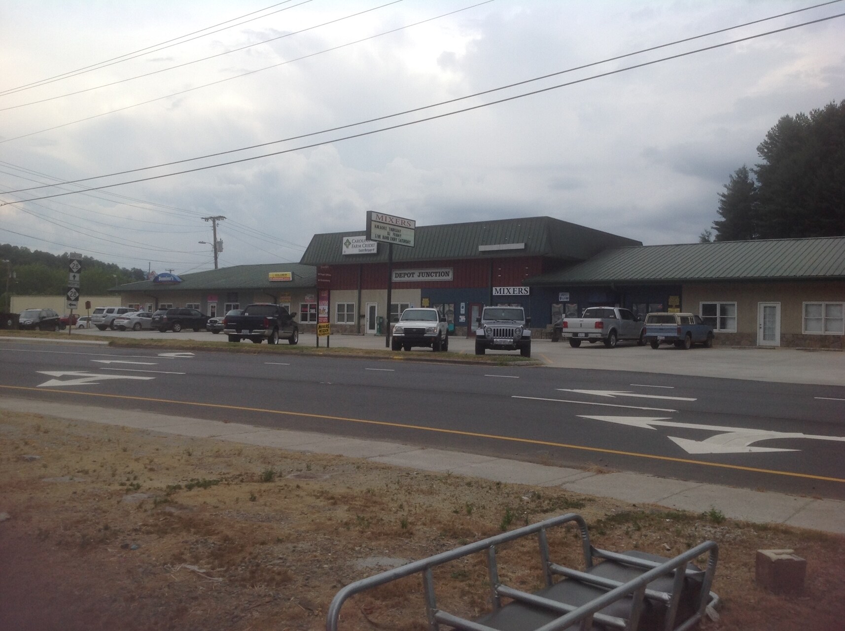 403 E Main St, Franklin, NC for sale Primary Photo- Image 1 of 1