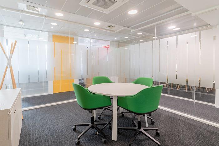 35-37 Rue Louis Guérin, Villeurbanne for lease - Interior Photo - Image 1 of 8