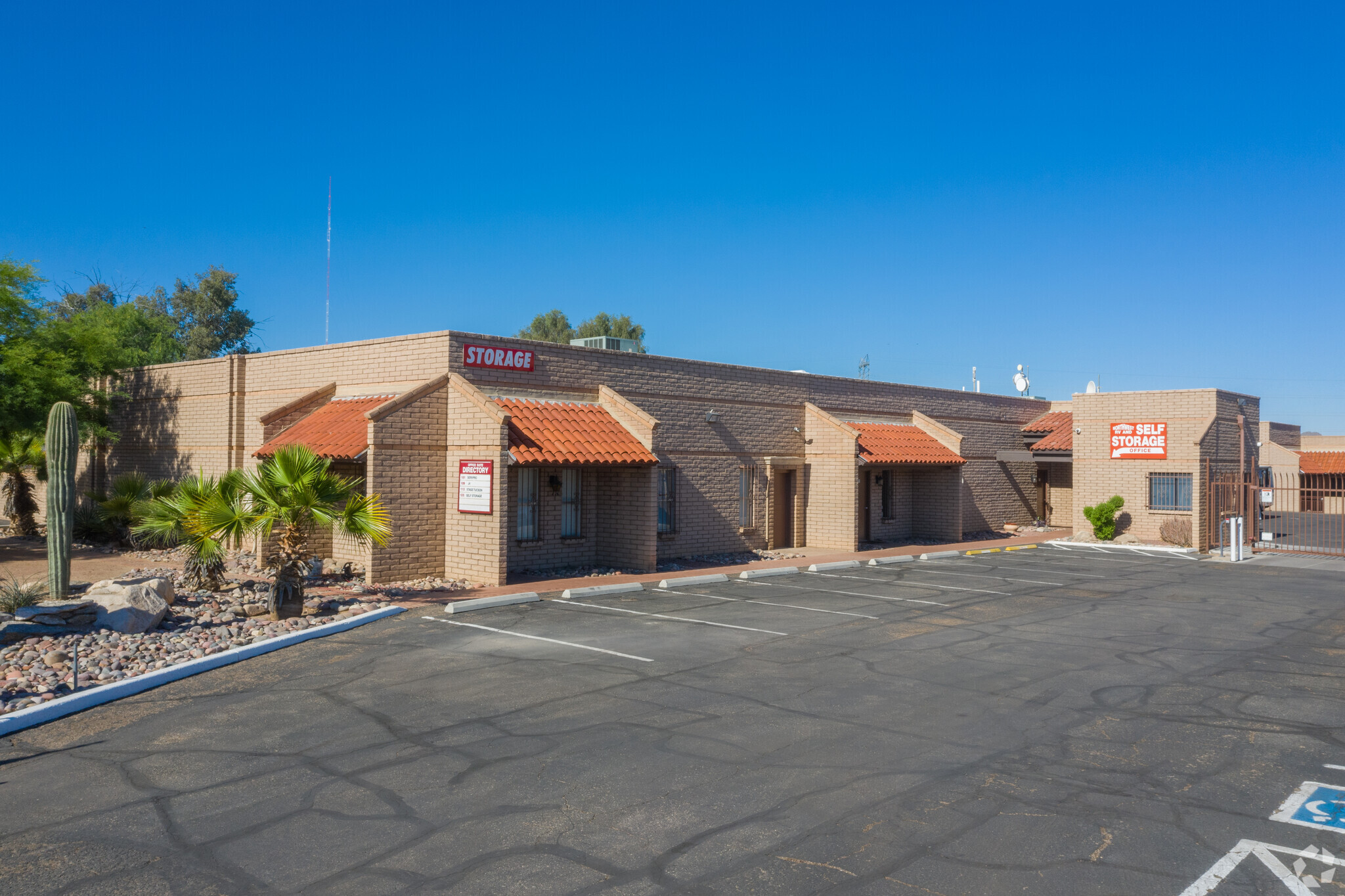 7041 N Camino Martin, Tucson, AZ for sale Building Photo- Image 1 of 1