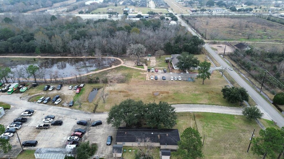 2533 Roy Rd, Pearland, TX for lease - Building Photo - Image 2 of 16