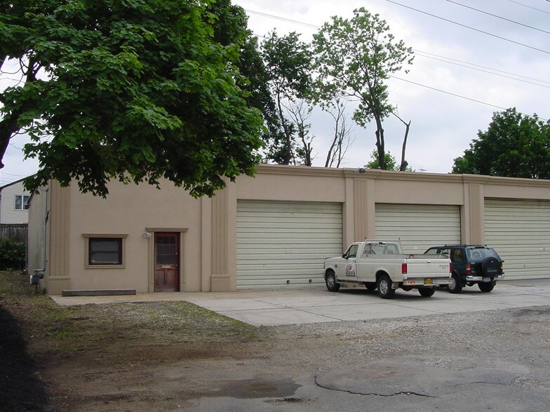 2975 Mills St, Oceanside, NY for sale - Building Photo - Image 1 of 1