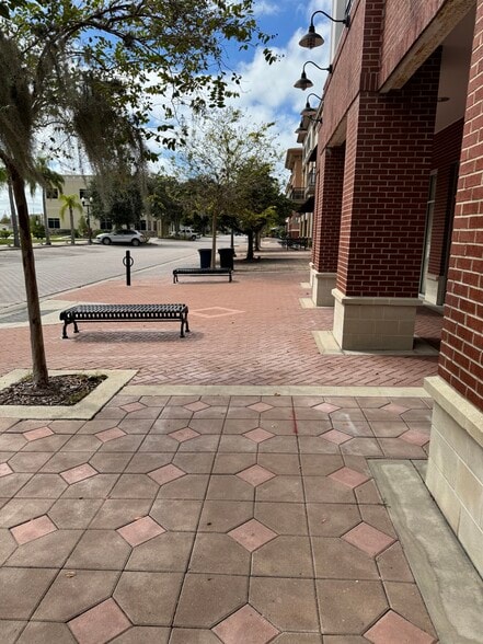 154 Tuskawilla Rd, Winter Springs, FL for lease - Building Photo - Image 3 of 17