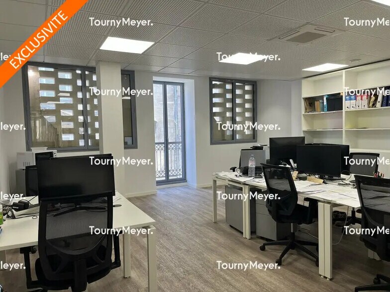 Office in Bordeaux for lease - Building Photo - Image 2 of 8