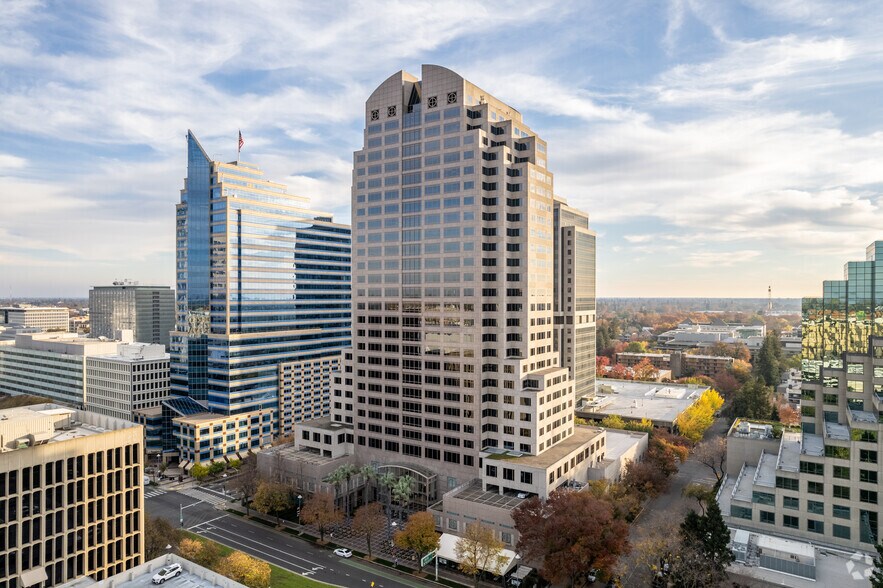 400 Capitol Mall, Sacramento, CA for lease - Primary Photo - Image 1 of 22