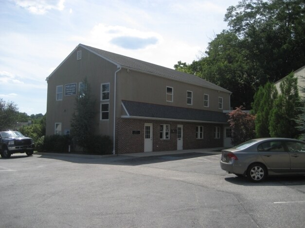 110 Gallagher Rd, Wayne, PA for sale Primary Photo- Image 1 of 1