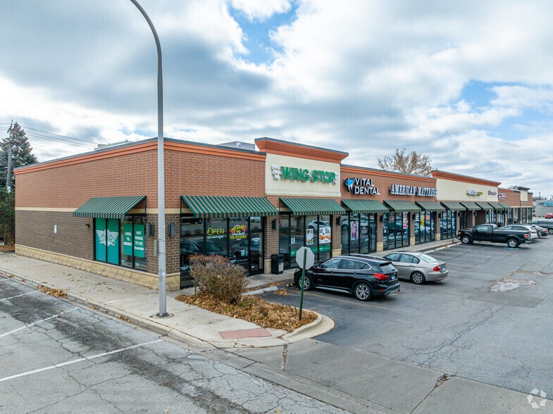 2831-2855 W 95th St, Evergreen Park, IL for lease - Primary Photo - Image 1 of 8