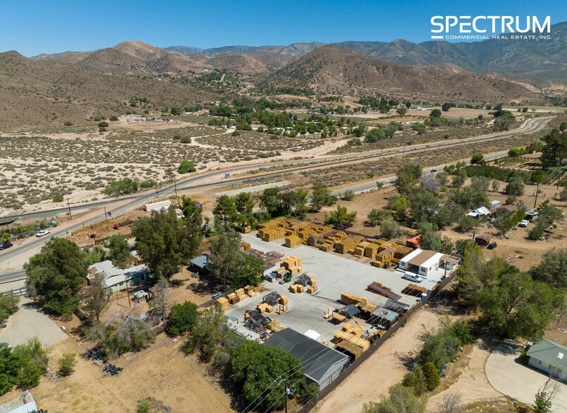 3435 Soledad Canyon Rd, Acton, CA for lease - Building Photo - Image 1 of 8