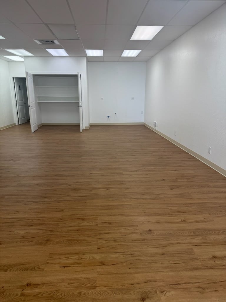 418-A Kuulei Rd, Kailua, HI for lease Interior Photo- Image 1 of 4