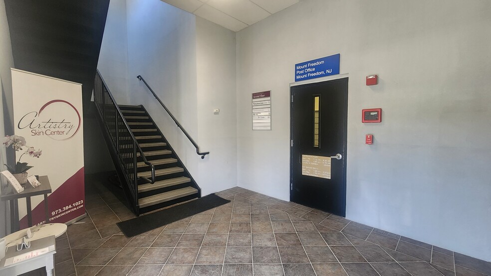 1250 Sussex Tpke, Randolph, NJ for lease - Building Photo - Image 2 of 21