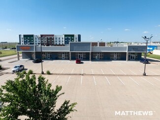 More details for 213 W 43rd St, Hays, KS - Retail for Sale