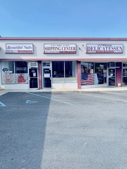 429-441 Merrick Rd, Lynbrook, NY for sale - Building Photo - Image 1 of 1
