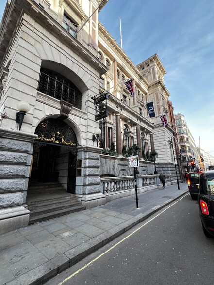 194 Fleet St, London for lease - Building Photo - Image 2 of 6