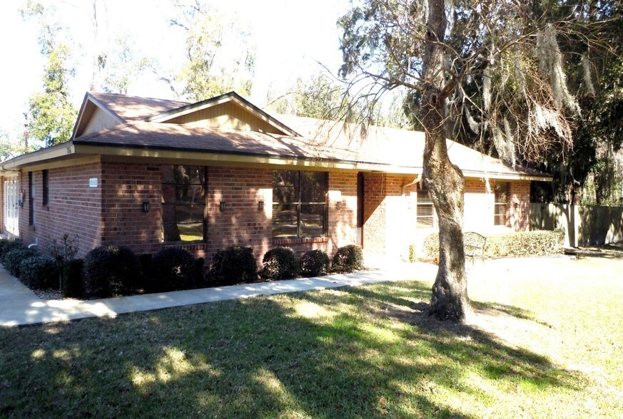 2864 Moody Ave, Orange Park, FL 32073