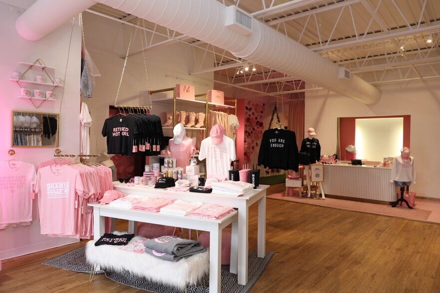 919-921 8th Ave S, Nashville, TN for lease - Building Photo - Image 2 of 6