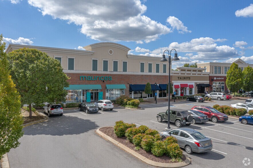 2615 Medical Center Pky, Murfreesboro, TN for lease - Primary Photo - Image 1 of 4