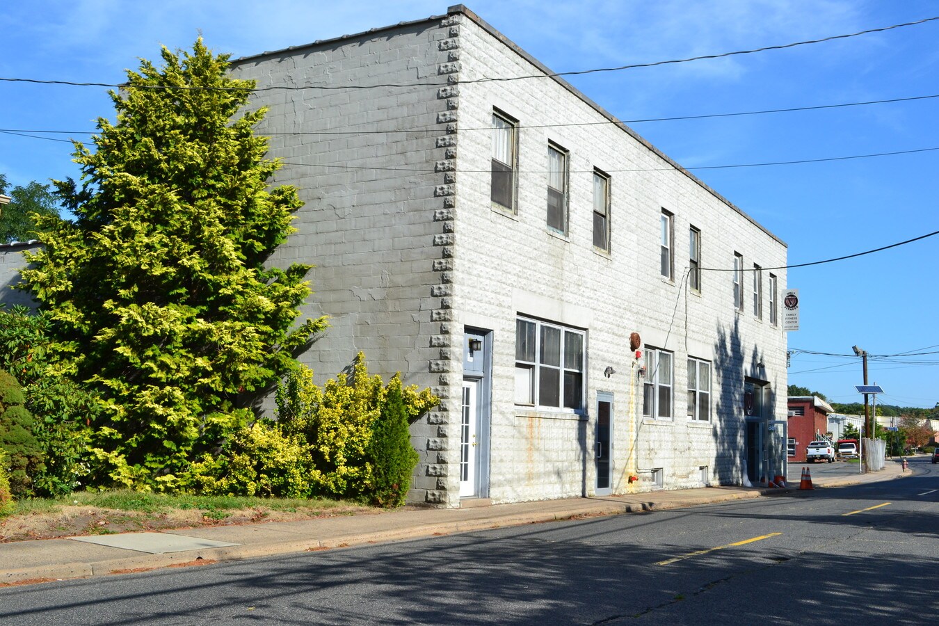 566 S Broad St, Glen Rock, NJ, 07452 Office Space For Lease