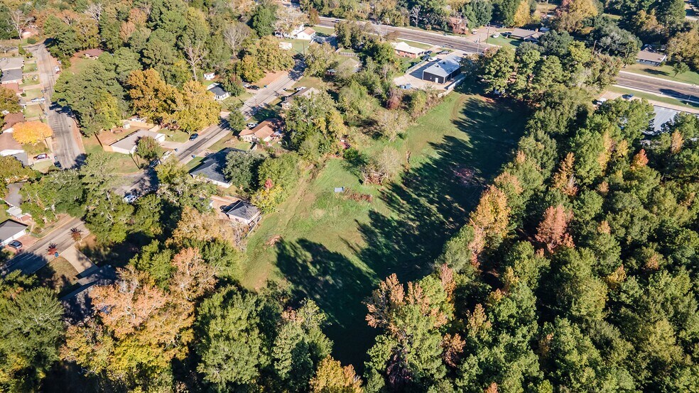 1506 W Duval St, Troup, TX 75789 Commercial Property Troup TX!