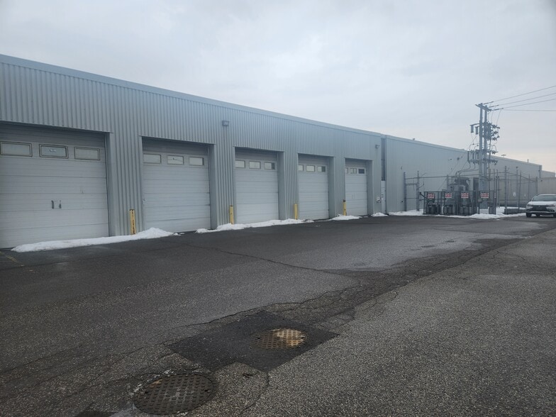 279 Belfield Rd, Toronto, ON for lease - Building Photo - Image 1 of 6