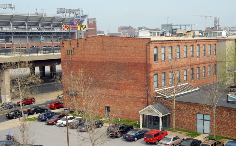 190 W Ostend St, Baltimore, MD for lease - Building Photo - Image 2 of 6