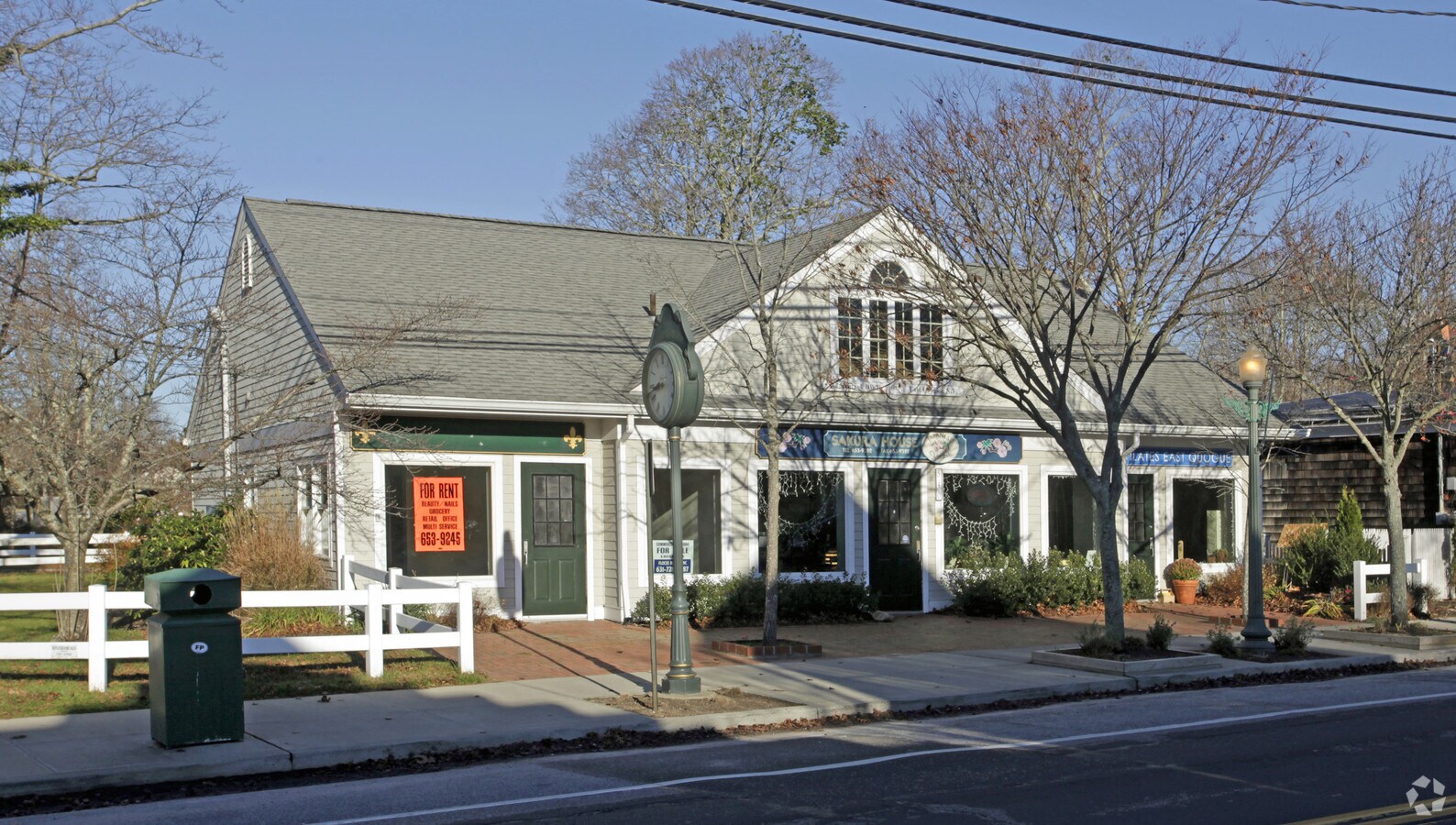 540 Montauk Hwy, East Quogue, NY 11942