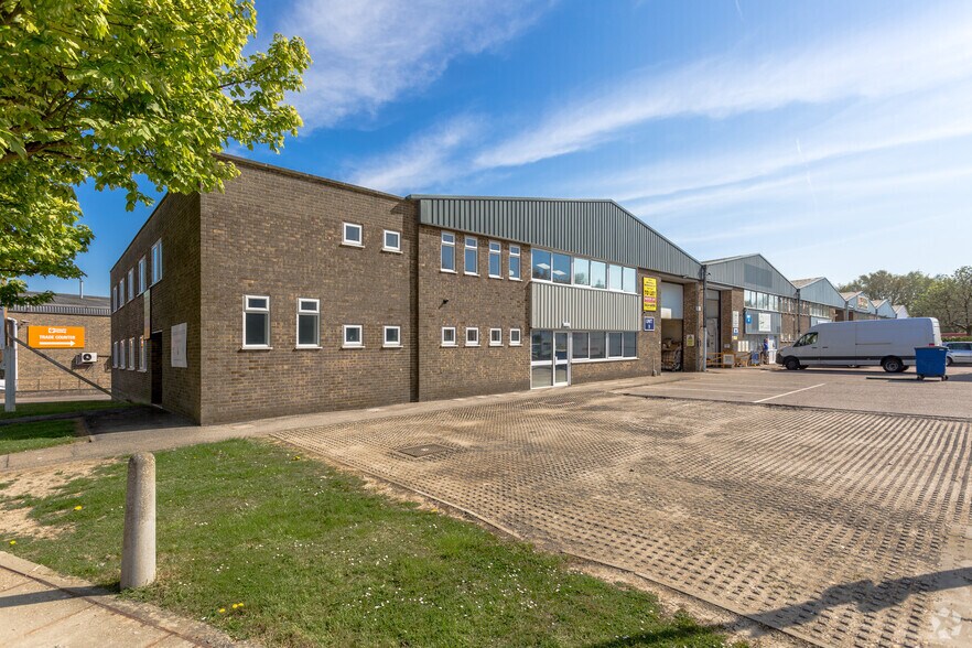 Revenge Rd, Chatham for sale - Primary Photo - Image 1 of 1