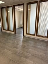 89 Queensway W, Mississauga, ON for lease Interior Photo- Image 1 of 4