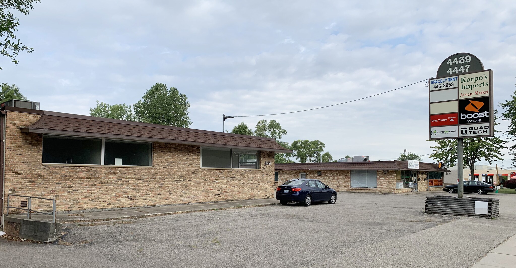 4439 Eastern Ave, Grand Rapids, MI for sale Building Photo- Image 1 of 1