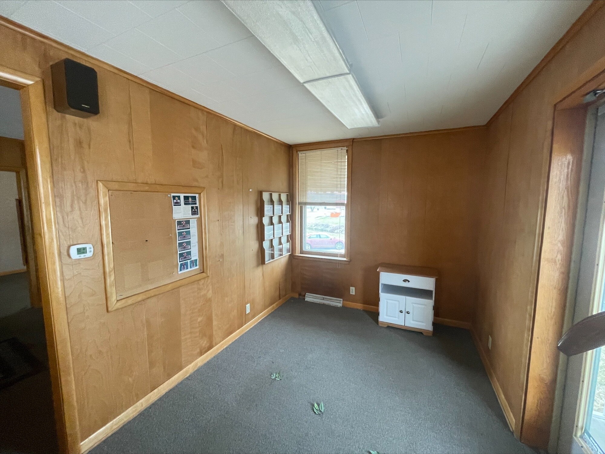 320 Columbia St, Leetonia, OH 44431 Office for Sale