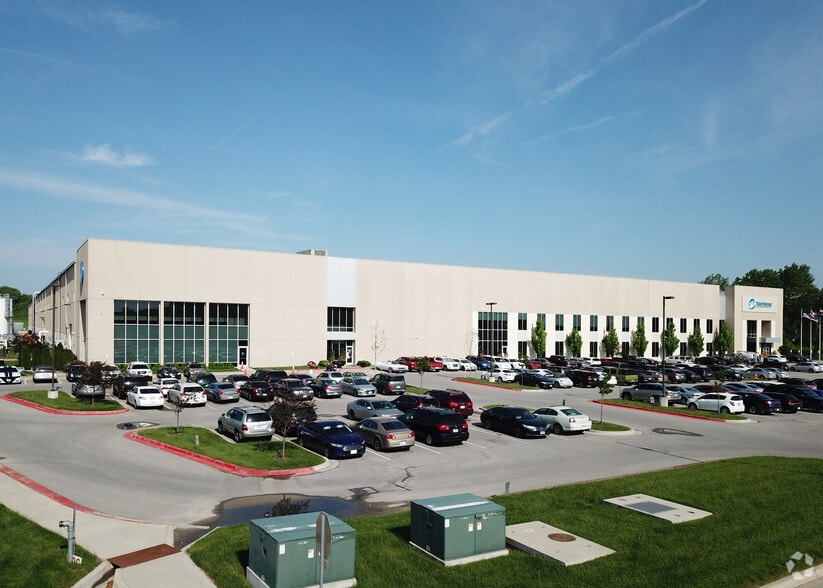 4110 NW Helena Rd, Riverside, MO for sale - Aerial - Image 3 of 5