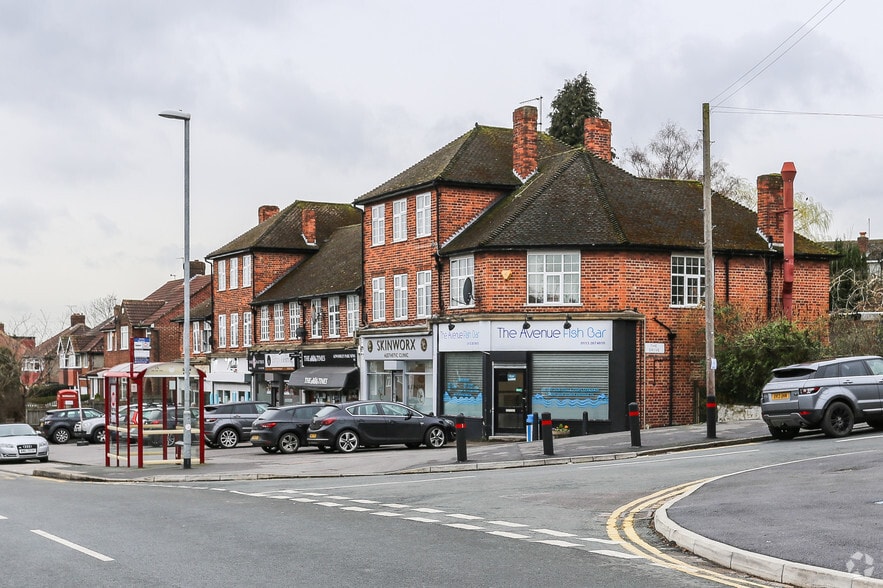 143 The Av, Leeds for sale - Primary Photo - Image 1 of 1