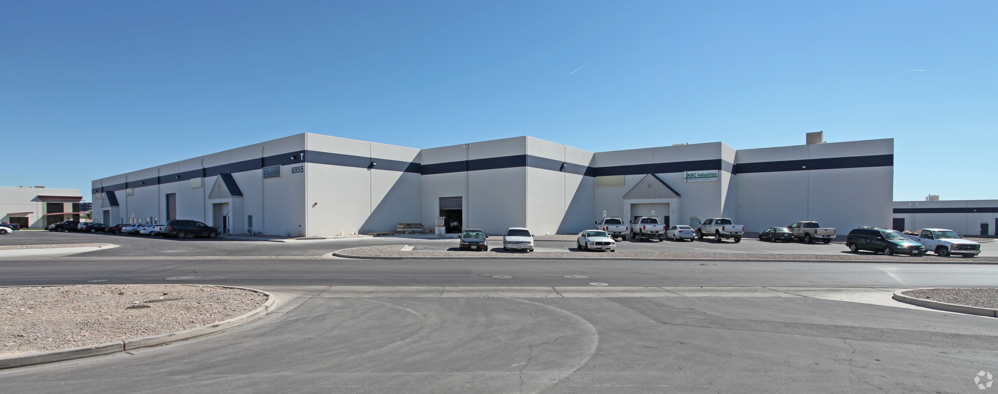 6955 Speedway Blvd, Las Vegas, NV for lease Primary Photo- Image 1 of 7