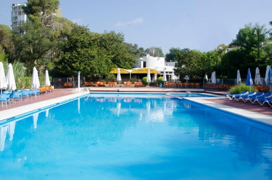 Sports & Entertainment in Castell-Platja d'Aro, Gerona for sale - Interior Photo - Image 3 of 3