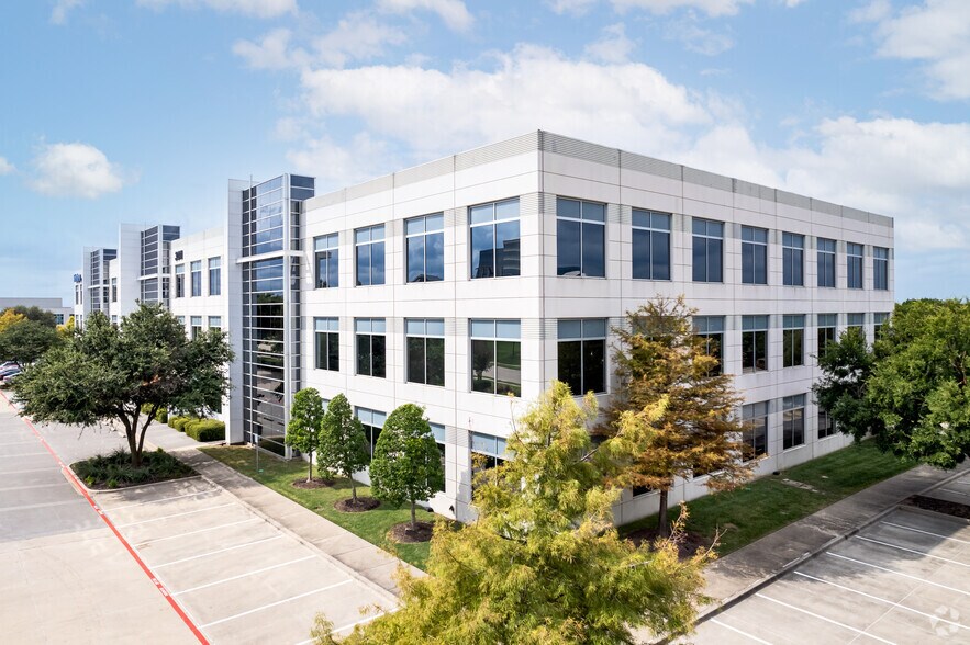 3011 Internet Blvd, Frisco, TX for sale - Building Photo - Image 1 of 1