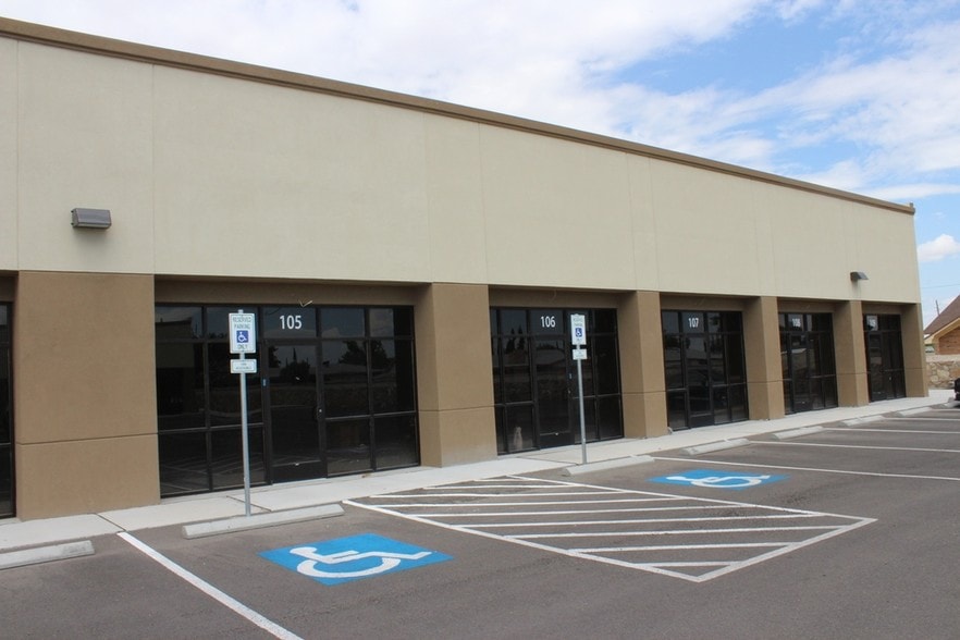 2000 Lomaland Dr, El Paso, TX for lease - Building Photo - Image 2 of 14