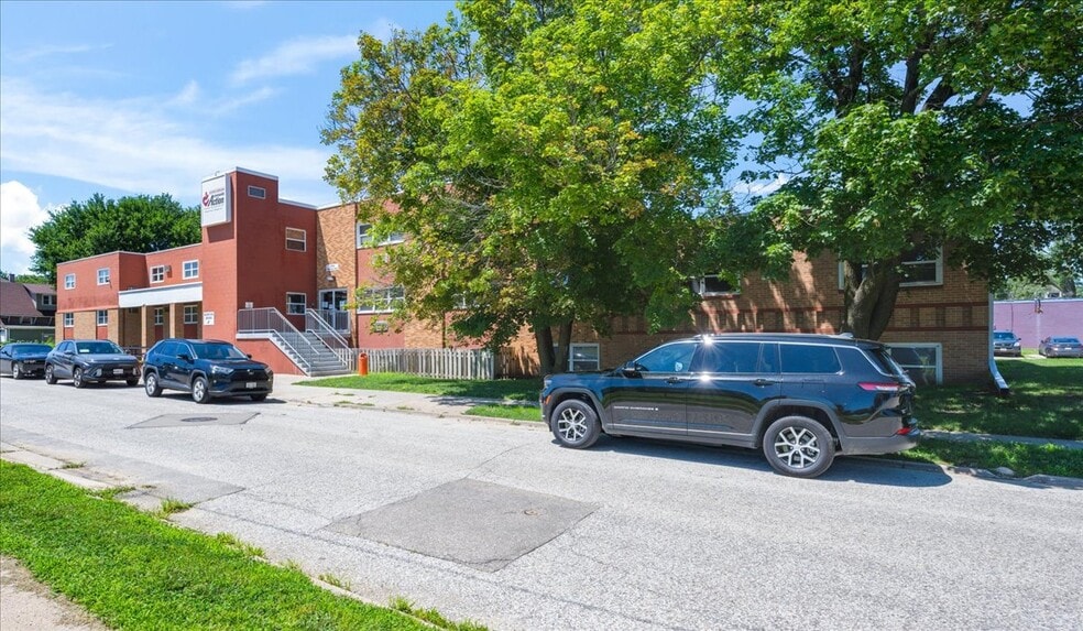 2406 Fowler Ave, Omaha, NE for sale - Building Photo - Image 3 of 22