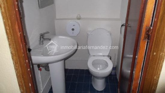 Office in Cáceres for lease - Building Photo - Image 2 of 7