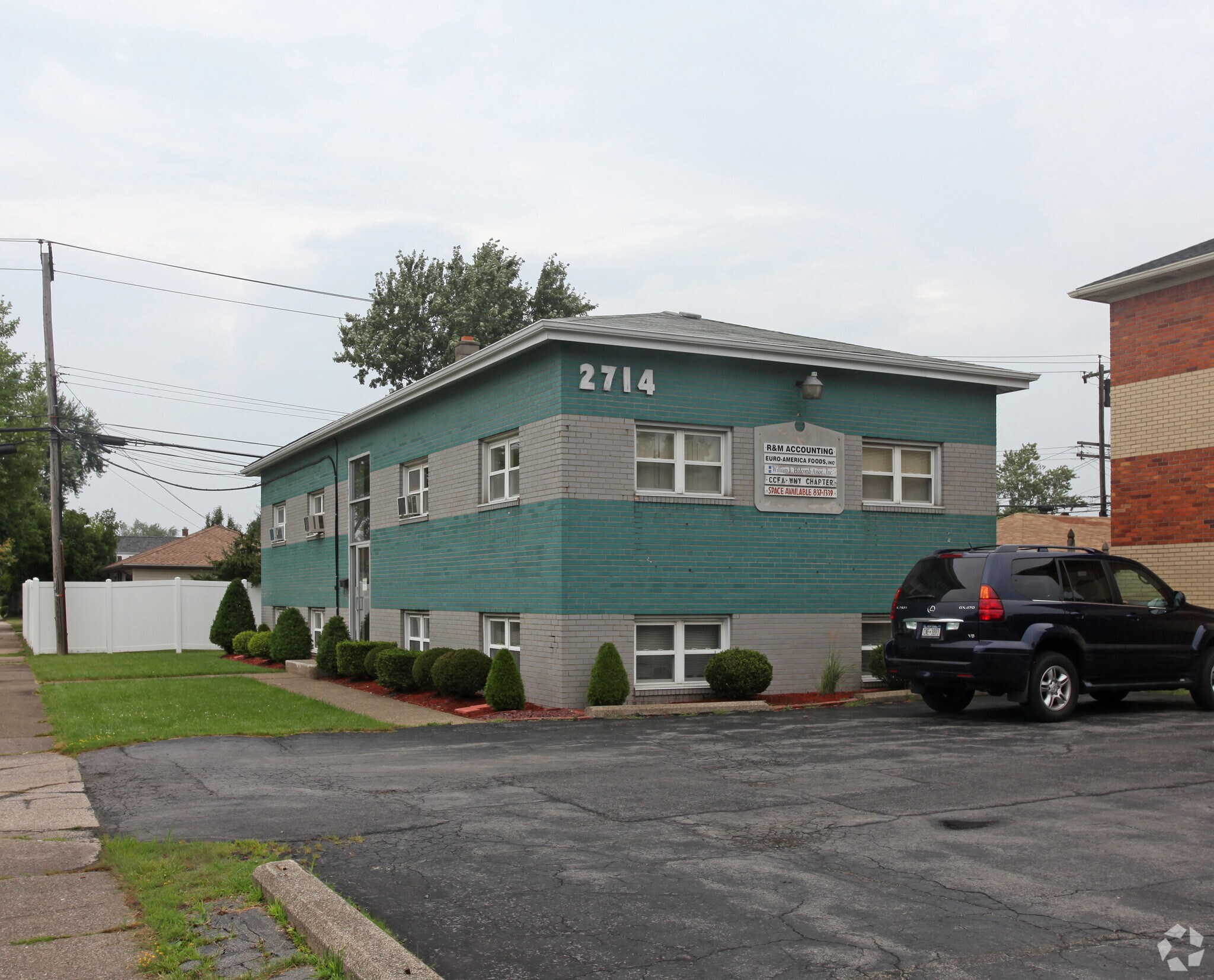 2714 Sheridan Dr, Tonawanda, NY for sale Primary Photo- Image 1 of 1
