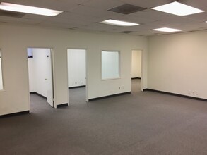 5353 E 2nd St, Long Beach, CA for lease Interior Photo- Image 1 of 3