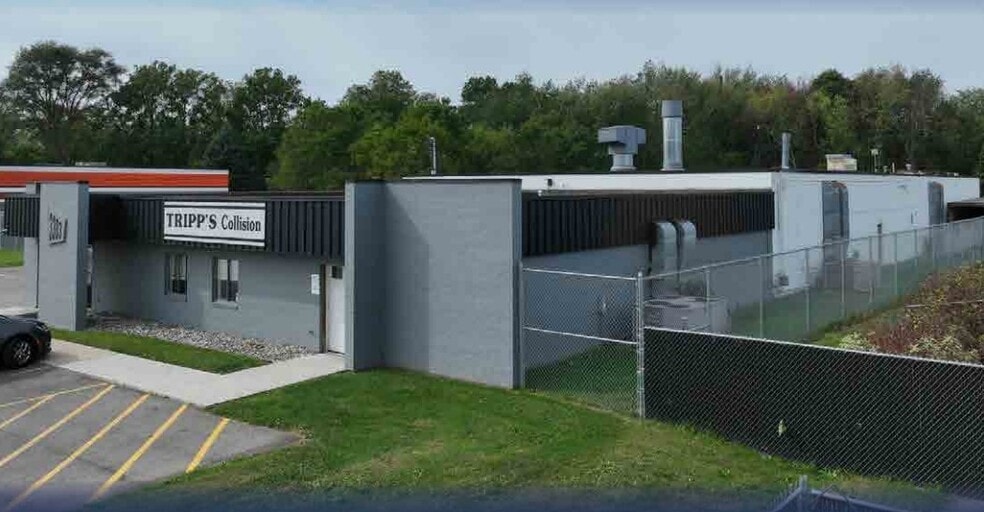 3303 N East St, Lansing, MI for sale - Building Photo - Image 2 of 8