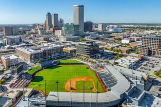 101 E 2nd St, Tulsa, OK - aerial  map view