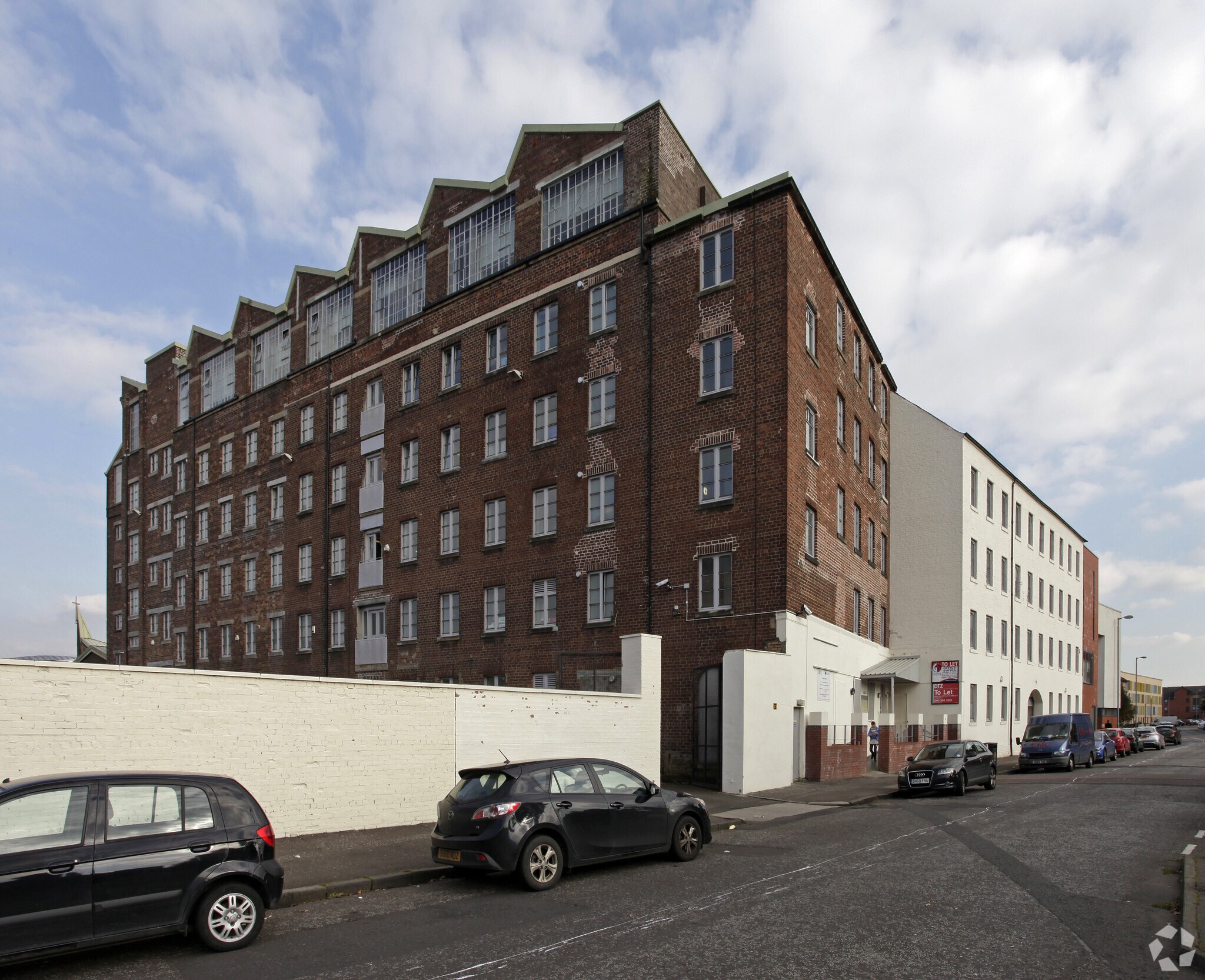 187-203 Old Rutherglen Rd, Glasgow for sale Primary Photo- Image 1 of 1