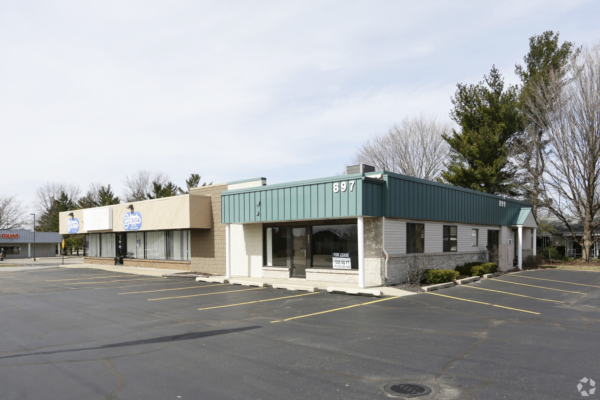 895-899 52nd St SE, Grand Rapids, MI for sale Building Photo- Image 1 of 1
