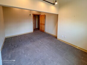 850 SW 7th St, Redmond, OR for lease Interior Photo- Image 1 of 3