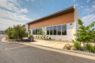 2455 Beacon St, Chico, CA for lease Building Photo- Image 1 of 7